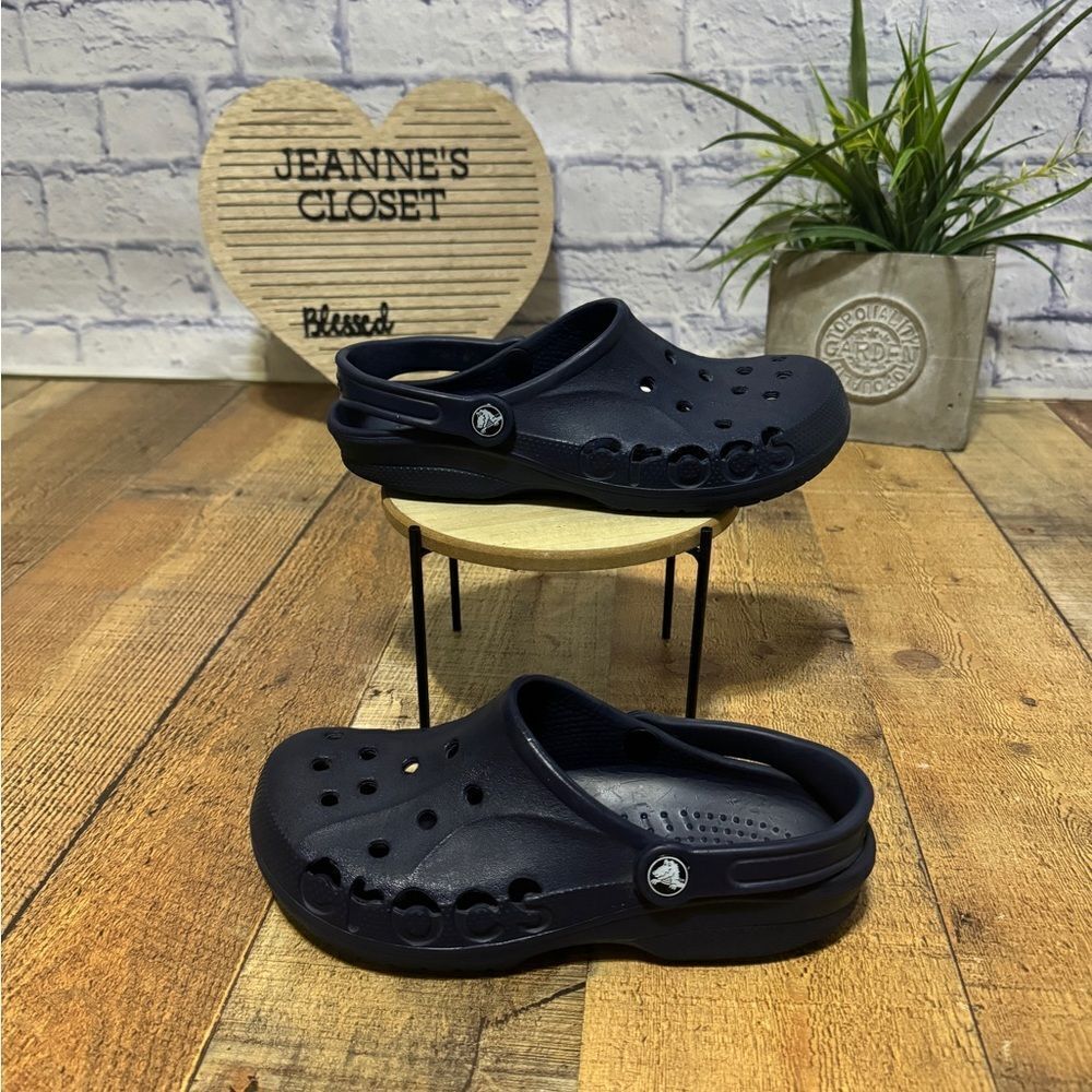 Crocs Baya Navy Clogs Men’s Size 6 Womens 8